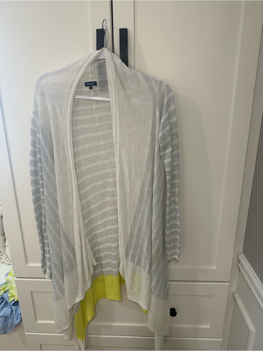 Splendid White and Gray Striped Open-Front Cardigan with Yellow Hem